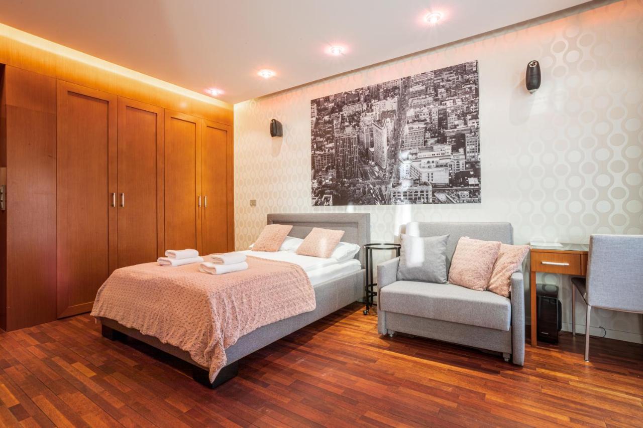 Broadway - Neptun Park By Oneapartments Γκντανσκ Εξωτερικό φωτογραφία